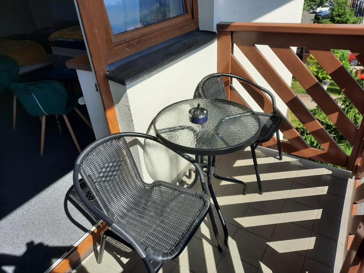 Apartman Artemis Bešeňová Exteriör bild